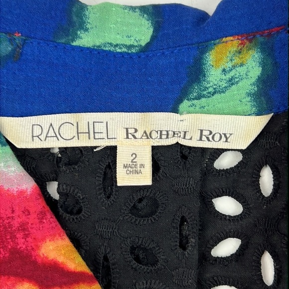 Rachel Rachel Roy Floral Sleeveless button shirt with eyelet  back - Picture 2 of 9